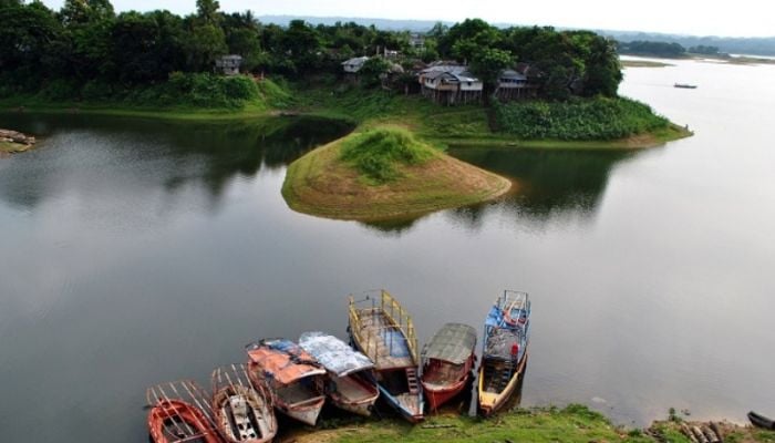 Farida for modernizing Kaptai Lake for socio-economic development
