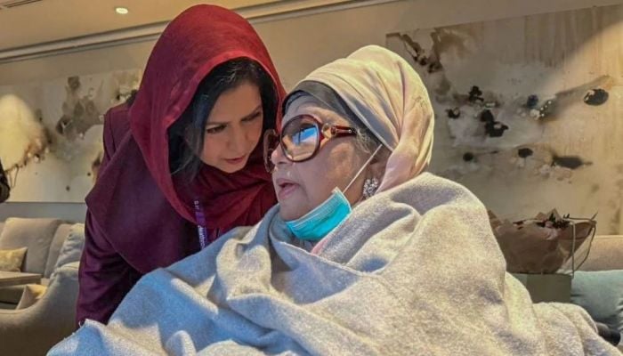 Khaleda Zia to return home by air ambulance provided by Qatar Emir: Mirza Fakhrul