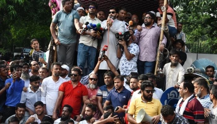 Ishraque announces suspension of protest for 48 hours