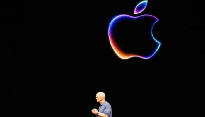 Apple under pressure to shine after AI stumble