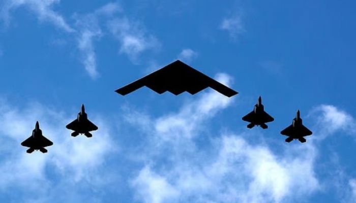 US B-2 bombers flew 37 hours non-stop to strike Iran