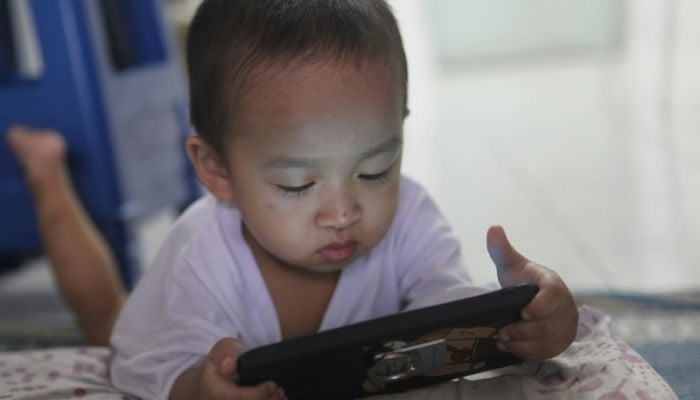 Social media fuelling 'devastating' kids' mental health crisis: NGO