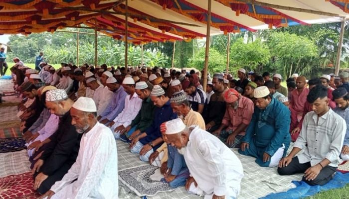 25 villages in Madaripur celebrate Eid-ul-Azha