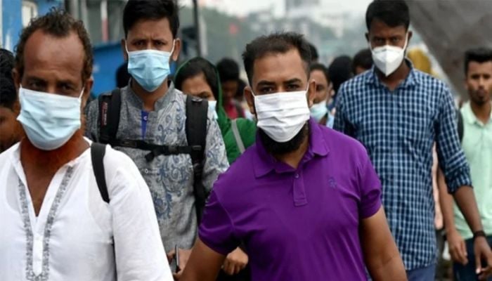 Railway passengers asked to wear masks 