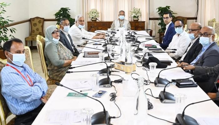 CA orders installing solar panels on rooftops of all govt buildings