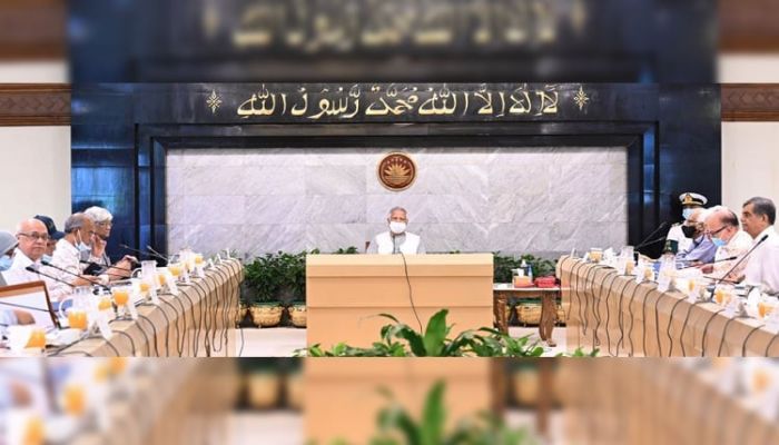 Council of advisers approves 2 ordinances, 3 proposals