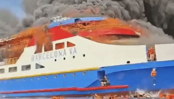 5 killed after Indonesian ferry catches fire; hundreds rescued