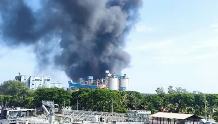 Fire breaks out at factory in Karnaphuli EPZ
