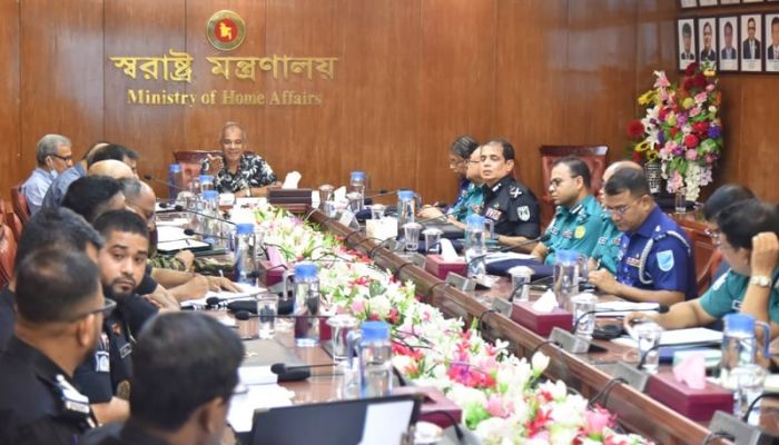 No mass arrest in Gopalganj: Home adviser