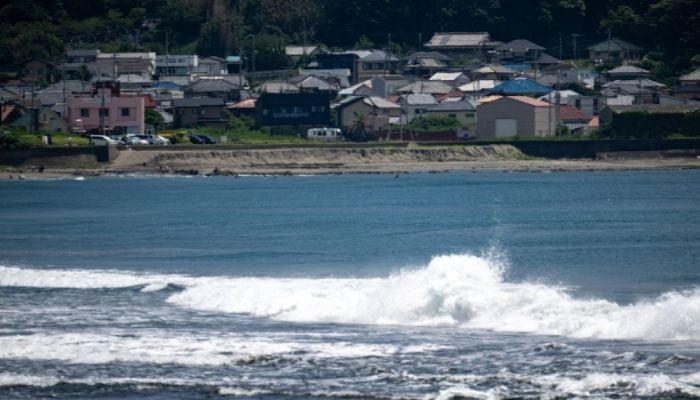 Japan lifts tsunami advisory after Russia quake