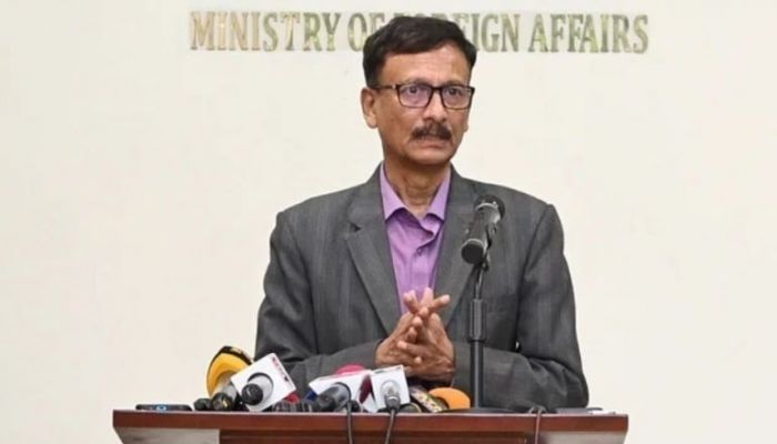 Govt wants to establish peace in CHT: Touhid