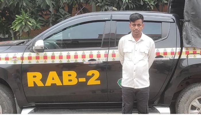 RAB arrests 'Kobjikata Group' key aide Tunda Babu