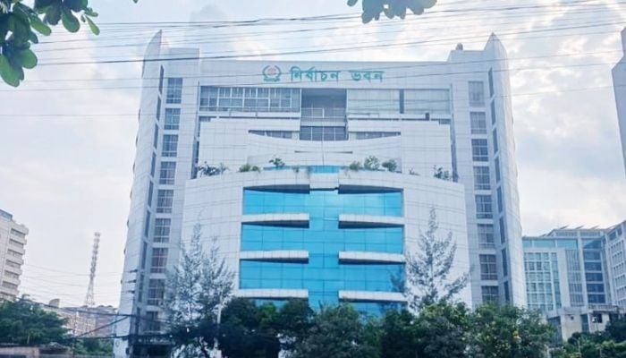 EC in meeting to finalize next election roadmap