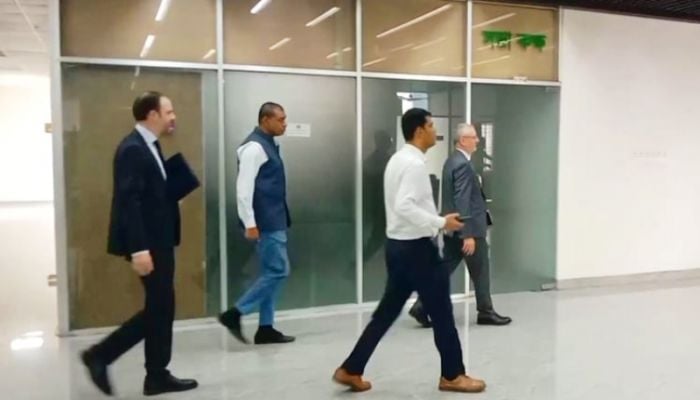 EU delegation meets CEC