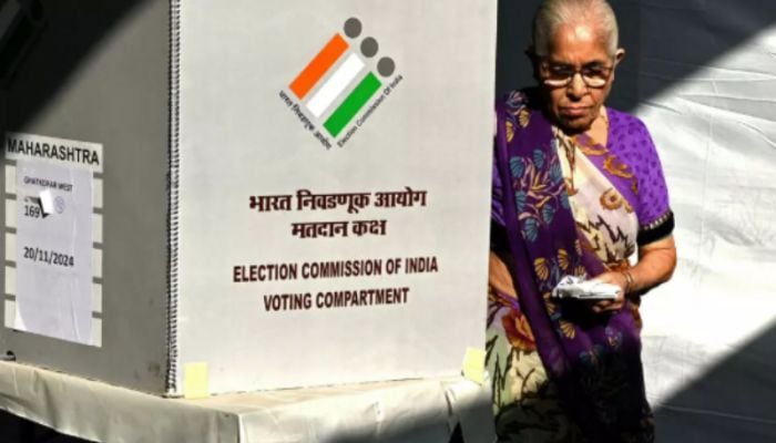 India's Election Commission under fire from opposition