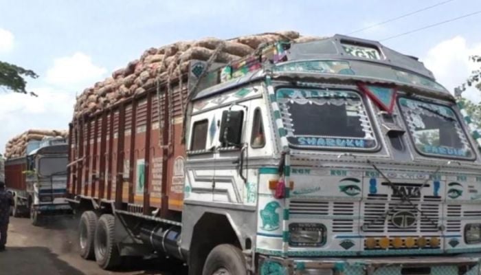 Onion import from India resumes