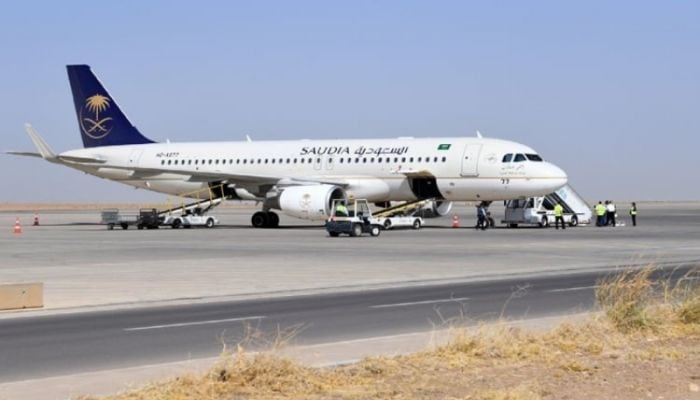 Saudia announces up to 50% off on int'l flights for Umrah pilgrims