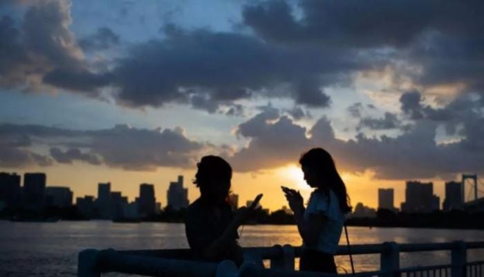 Japan city proposes two-hour daily smartphone limit