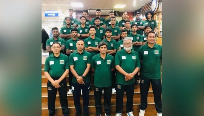 Men's hockey team off to India