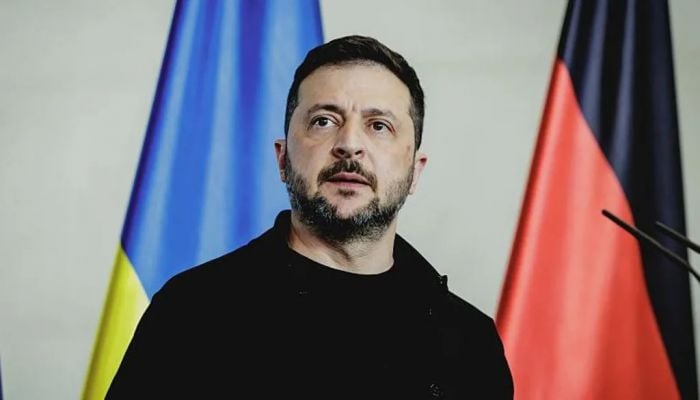 Russia 'complicating' end to war, says Zelensky