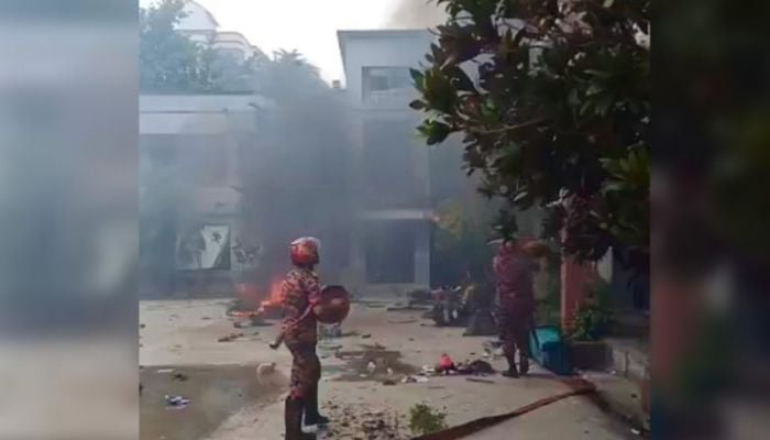 Bhanga UNO office vandalised, police station surrounded