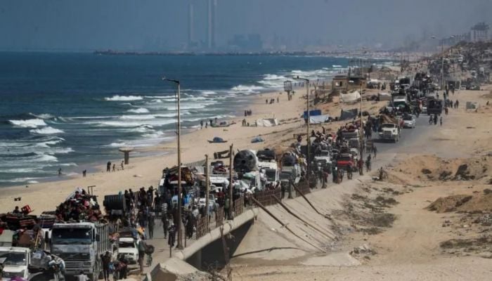 Israeli tanks push into major Gaza City residential area