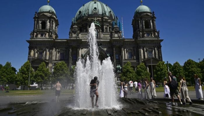 Estimated 16,500 climate change deaths during Europe summer: study