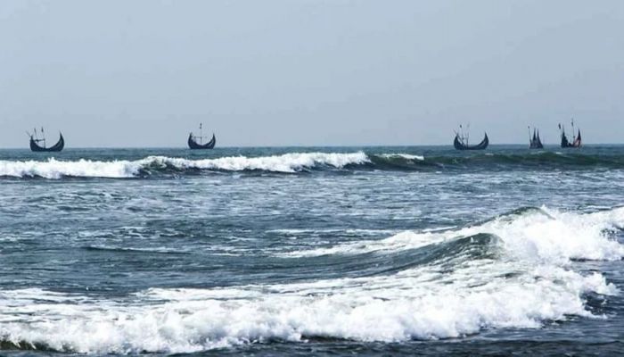 Low pressure in Bay of Bengal triggers nationwide rain forecast
