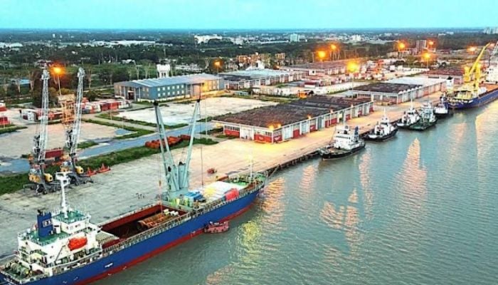 171 foreign commercial ships docked at Mongla Port