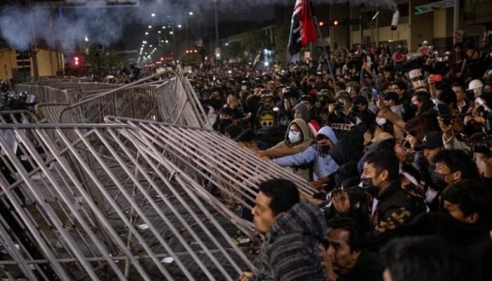 At least 19 injured in Peru anti-government protests