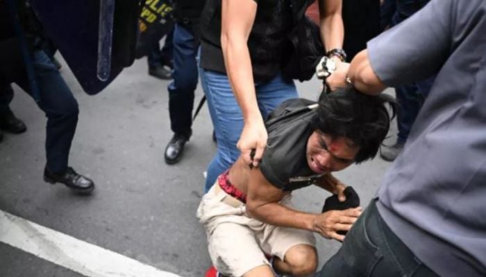 Over 200 arrested after Philippine anti-corruption protest clashes