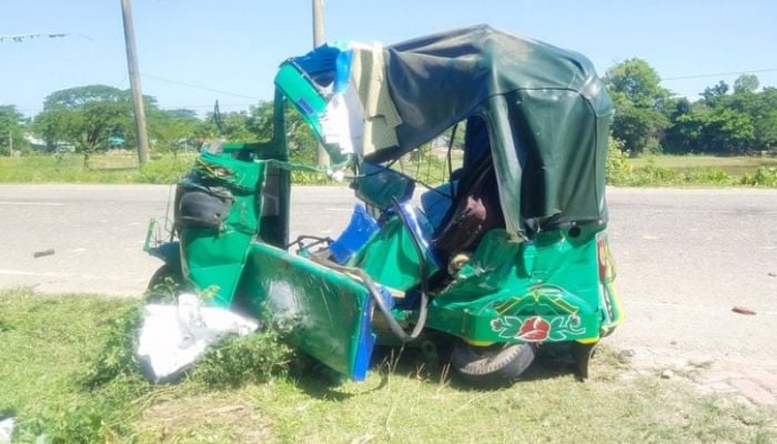 Road accident in Sunamganj takes 3 lives