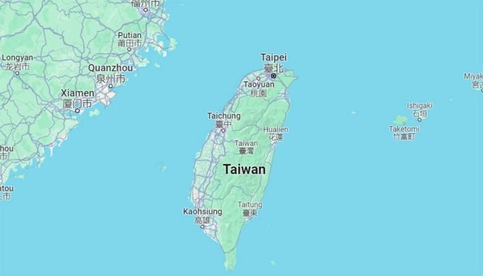 Typhoon hits Taiwan: 2 dead, 30 missing