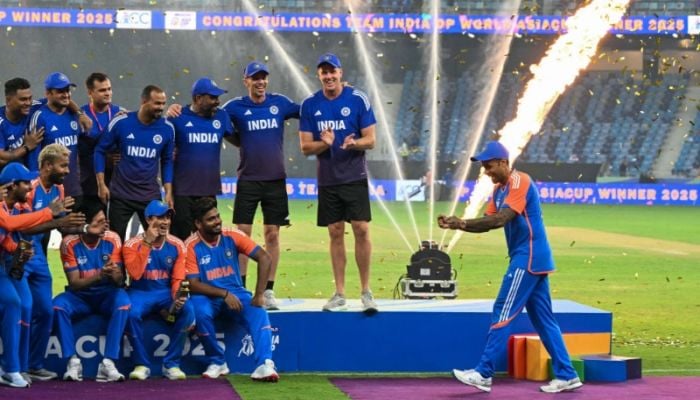 India, Pakistan trade accusations after Asia Cup trophy debacle