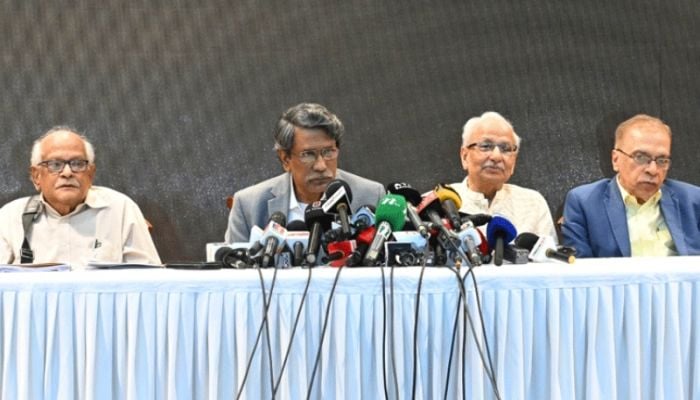 Consensus Commission recommends holding referendum before or the day of nat'l polls