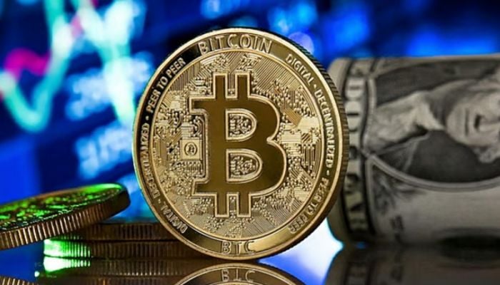 Bitcoin hits record high above $125,000