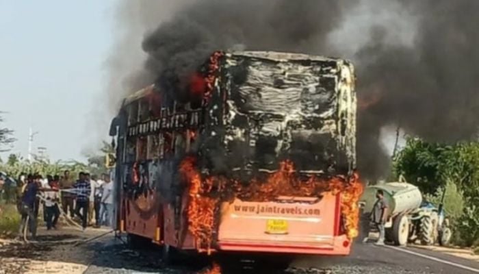20 killed in India as bus catches fire on highway