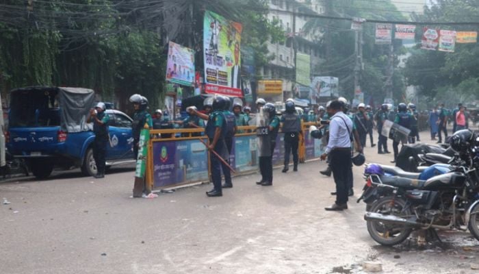 JaPa-Police clash at Kakrail 
