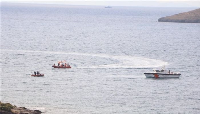 Seven migrants die as boat capsizes off Turkey