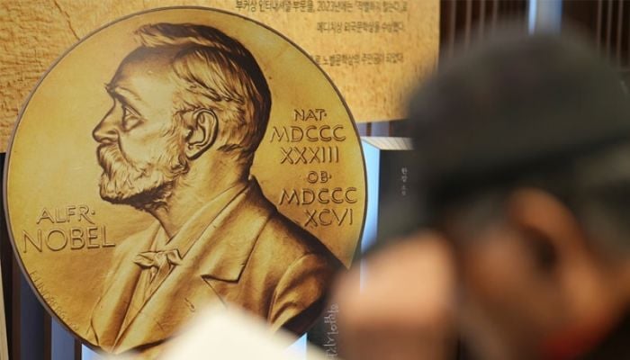 AI or inequality tipped for economics Nobel