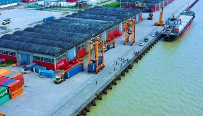 255 foreign ships docked at Mongla Port in 117 days of current FY