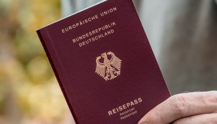 Germany repeals little-used fast track citizenship scheme