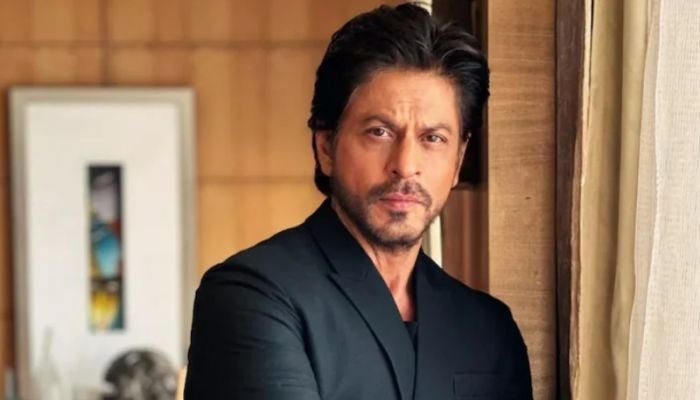 Ahead of 60th birthday, SRK reveals secret behind looking younger 