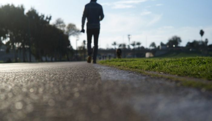 A longer daily walk is better for your heart: Study