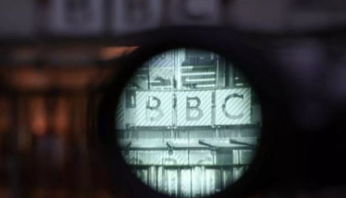 BBC launches hunt for new boss