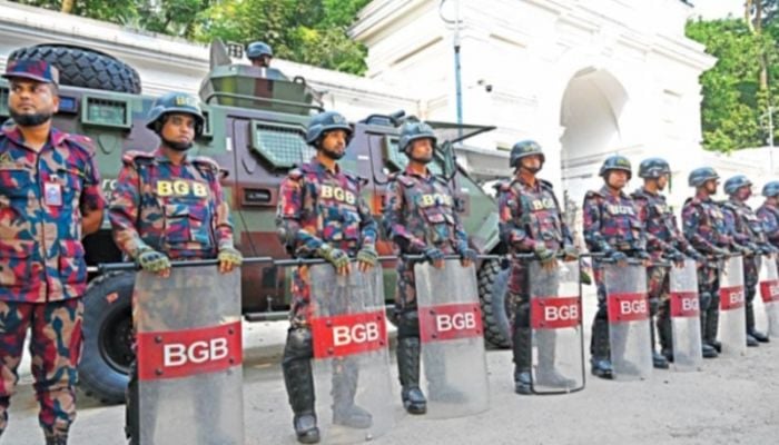 12 platoons of BGB patrolling in Dhaka