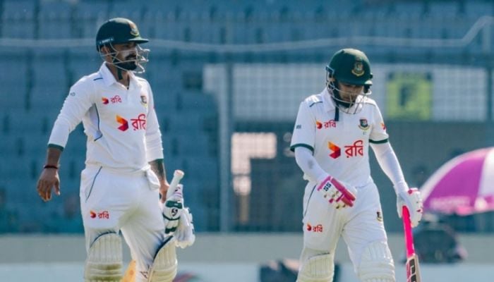 Bangladesh bowled out for 476 in first innings