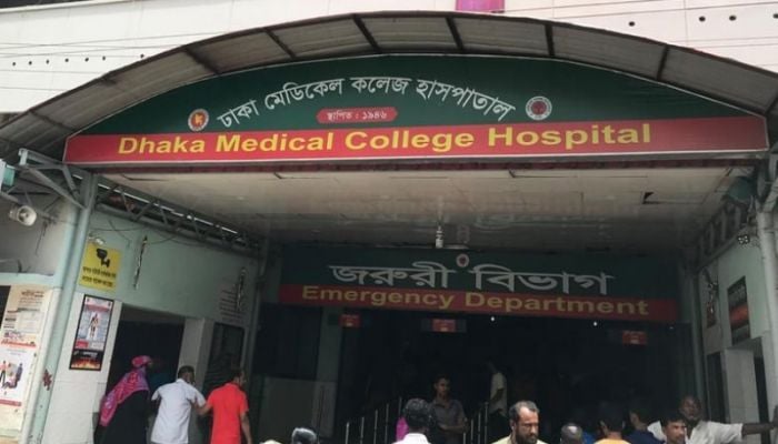 Road accident kills fish trader at Uttara