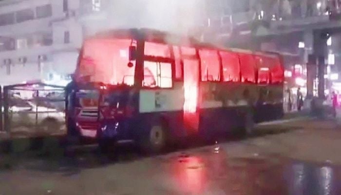 Three more buses set on fire in the capital