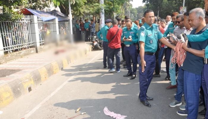 Miscreants shot at close range, hacked to ensure death